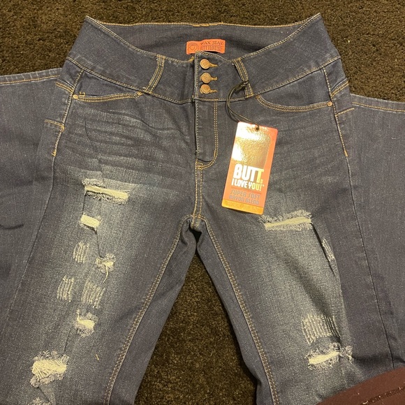NWT Fashion Nova/Wax Butt Lift Jeans Size 13 - Picture 2 of 3
